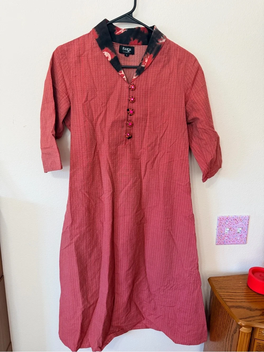 Taaga dress size L